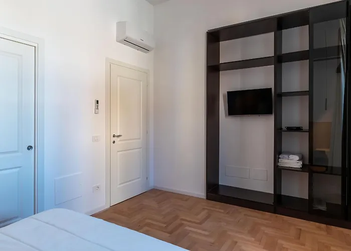 Apartamento Joivy Modern & Near The Colosseum *