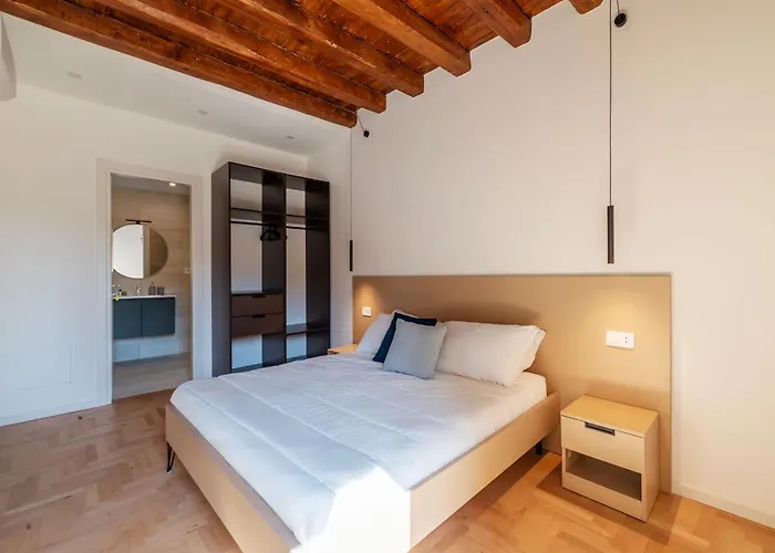 Apartamento Joivy Modern & Near The Colosseum *