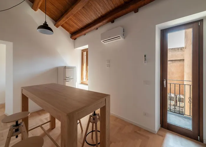Joivy Modern & Near The Colosseum Apartamento Roma