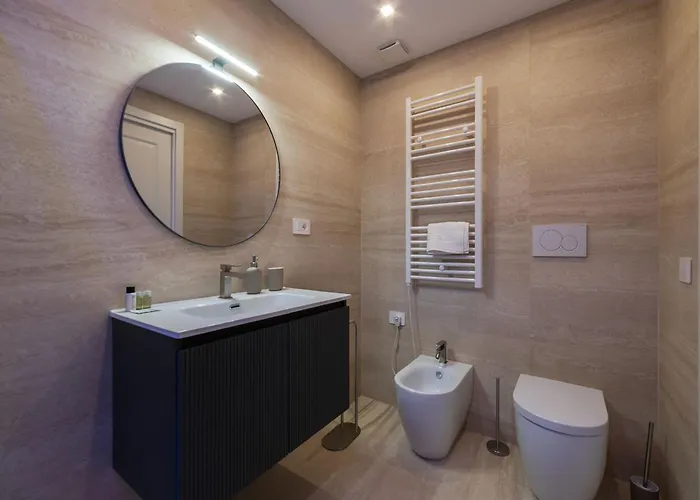 Joivy Modern & Near The Colosseum Apartamento Roma